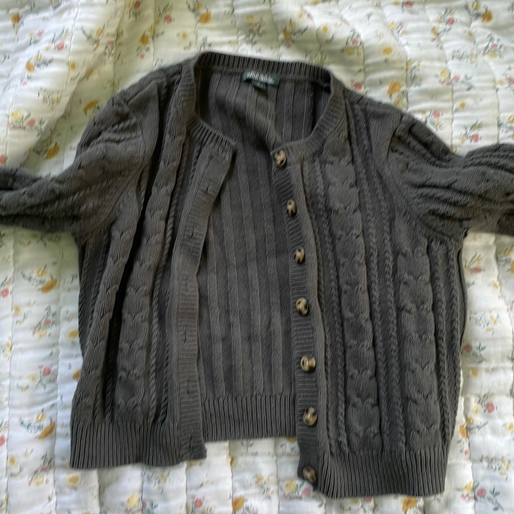 green cropped sweater